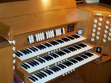 auburn uniting church organ music